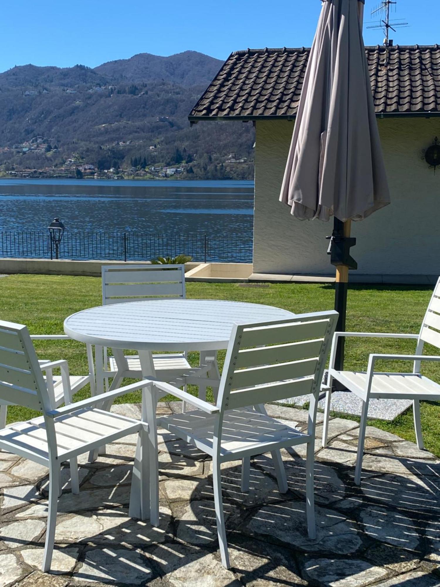 La Playa Cottage Con Spiaggia Privata Pettenasco Dış mekan fotoğraf